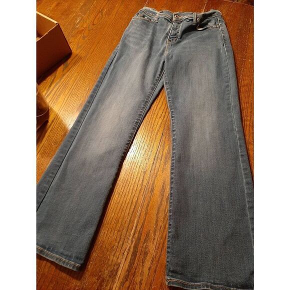 30x30 Levis Perfectly Slimming 512 Bootcut Denim Blue Jeans Pockets Belt Loops - Picture 1 of 7